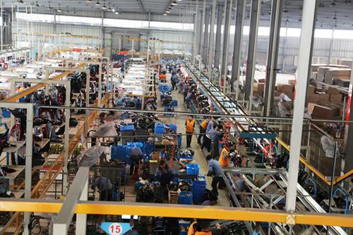 羊年新春第一道亮麗風(fēng)景--新大洲電動(dòng)車(chē)三大工廠全員出動(dòng)支援生產(chǎn)